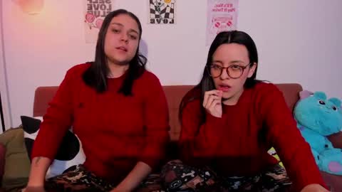 Snapshot of juanitaaa_ chatting on May 13, 2026, 6:11 am juanitaaa_ online show from May 13, 2026, 6:11 am