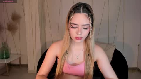 Juanita Clay online show from May 15, 2026, 7:32 pm