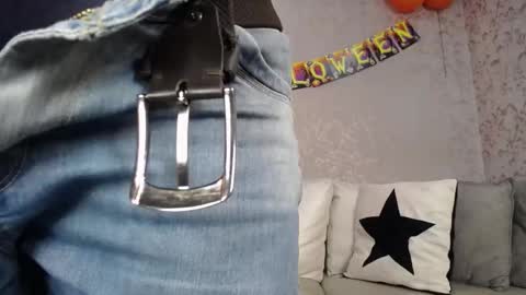 Juan k online show from October 10, 2025, 2:16 pm