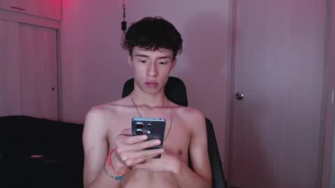 juanmres online show from April 4, 2026, 7:55 pm