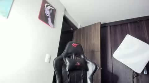 juanpt69 online show from December 9, 2024, 8:00 am