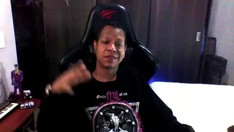 juanpt69 online show from January 4, 2025, 12:16 am