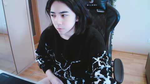 Snapshot of judame_aoi chatting on January 13, 2025, 9:52 pm Aoi online show from January 13, 2025, 9:52 pm