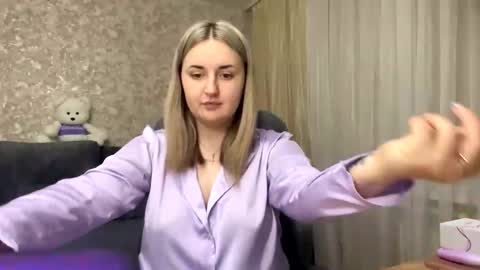 JudeValenti online show from October 17, 2025, 5:15 pm