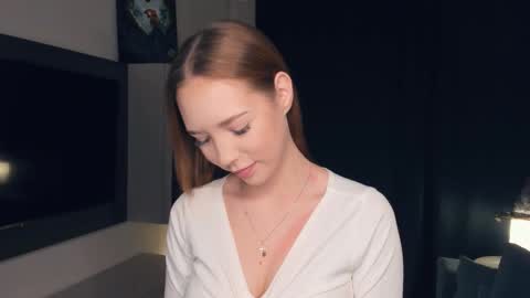 Snapshot of judietastet chatting on November 12, 2025, 9:14 pm Judie online show from November 12, 2025, 9:14 pm