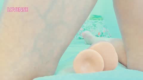 Snapshot of judy_love chatting on December 2, 2024, 3:36 pm Judith Cabrales online show from December 2, 2024, 3:36 pm