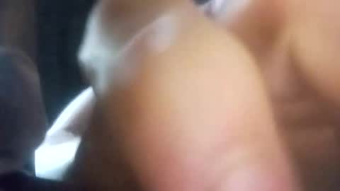 Carlos online show from December 31, 2024, 11:49 pm