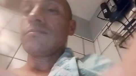 Carlos online show from February 8, 2025, 6:33 am