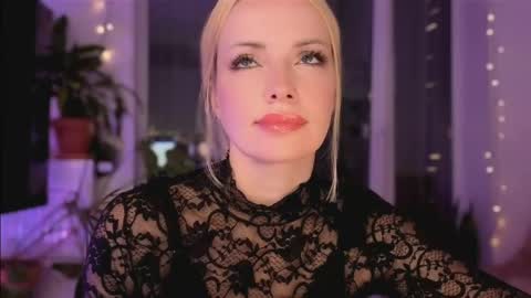 Goddess Julia online show from June 7, 2026, 8:01 pm