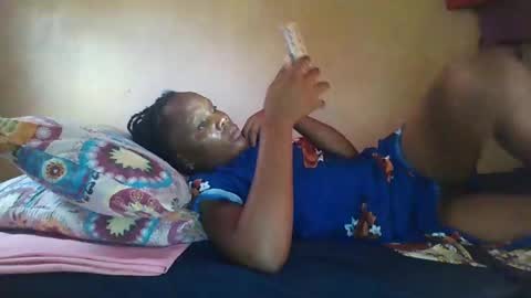 Snapshot of juice_petite3 chatting on January 29, 2025, 12:24 pm juice_petite3 online show from January 29, 2025, 12:24 pm