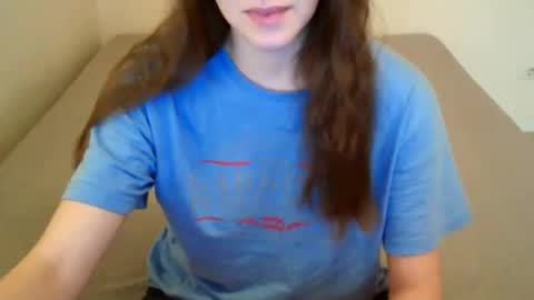 Snapshot of juicetalia chatting on October 25, 2025, 8:22 am JuiceTalia online show from October 25, 2025, 8:22 am