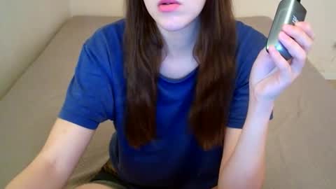 Snapshot of juicetalia chatting on November 6, 2025, 7:42 am JuiceTalia online show from November 6, 2025, 7:42 am