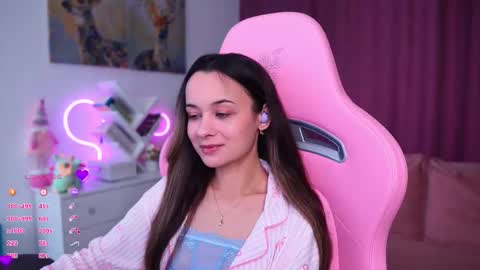 Angelina online show from October 9, 2025, 9:51 am