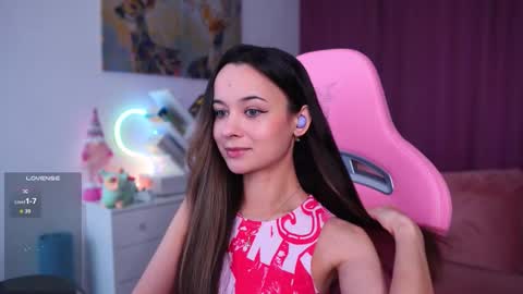 Angelina online show from November 13, 2025, 10:36 am