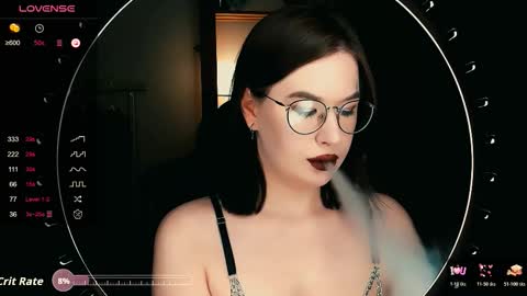 Snapshot of juicy_burrito chatting on November 11, 2025, 9:26 pm Bella online show from November 11, 2025, 9:26 pm