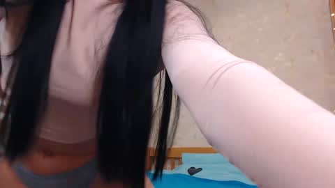 Snapshot of juicy_jesss chatting on December 25, 2024, 8:28 pm juicy_jesss online show from December 25, 2024, 8:28 pm