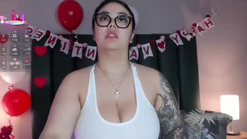 Juicy online show from February 16, 2026, 11:17 am