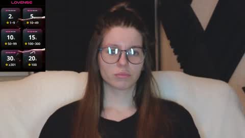 Snapshot of juicy_mystery chatting on June 17, 2026, 8:28 am laura online show from June 17, 2026, 8:28 am
