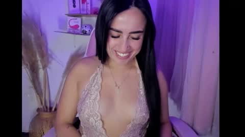 Snapshot of juicy_peach_ass chatting on November 3, 2025, 12:13 am valeska online show from November 3, 2025, 12:13 am