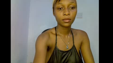 Snapshot of juicy_pinkpussy564197 chatting on July 9, 2026, 8:07 am olivia online show from July 9, 2026, 8:07 am