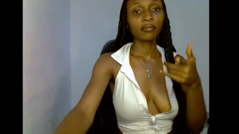 Snapshot of juicy_pinkpussy564197 chatting on July 15, 2026, 11:48 am olivia online show from July 15, 2026, 11:48 am