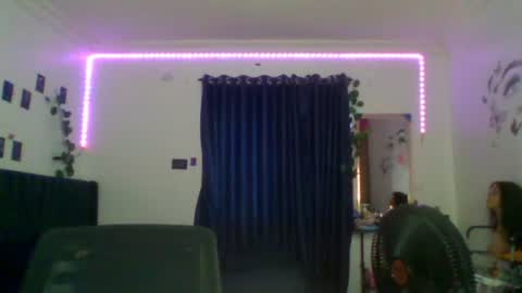 Emily online show from January 10, 2026, 8:49 am