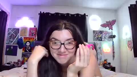 Snapshot of juicybootyqt chatting on November 26, 2025, 6:09 pm juicybootyqt online show from November 26, 2025, 6:09 pm