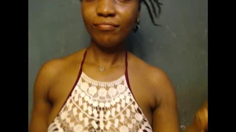 Snapshot of juicycuntx chatting on February 9, 2026, 12:31 pm juicycuntx online show from February 9, 2026, 12:31 pm