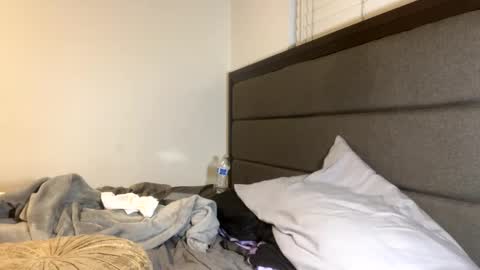 Snapshot of juicyexotic chatting on February 19, 2025, 8:22 am JuicyExotic online show from February 19, 2025, 8:22 am