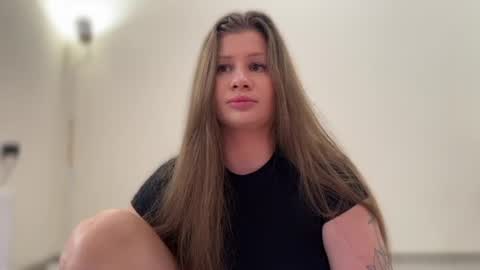 Elena online show from July 11, 2026, 1:36 pm