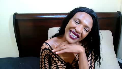 Miss Kay online show from November 10, 2025, 5:56 pm