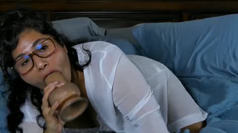 Snapshot of juicyteacher chatting on September 30, 2025, 3:11 am Juicy Teacher online show from September 30, 2025, 3:11 am