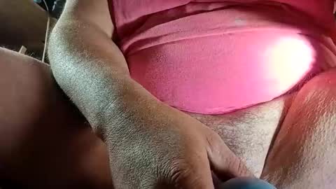 Snapshot of juicyweiner chatting on October 27, 2025, 6:39 am juicyweiner online show from October 27, 2025, 6:39 am