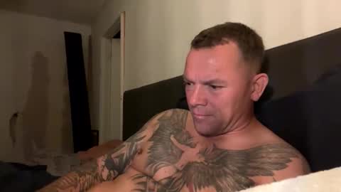 Snapshot of julemanddenmark chatting on September 24, 2025, 8:34 pm julemanddenmark online show from September 24, 2025, 8:34 pm