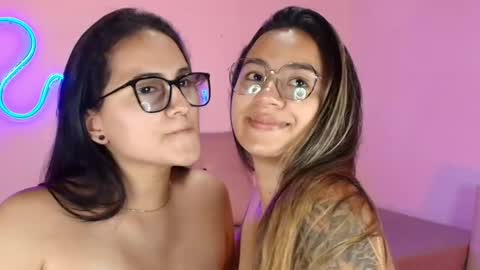 Snapshot of jules_n_gia chatting on February 22, 2025, 12:05 am Jules and Gia online show from February 22, 2025, 12:05 am