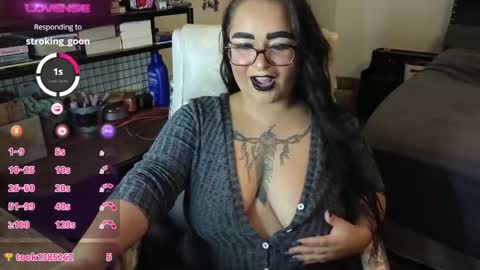 Julesss online show from September 12, 2025, 4:23 am