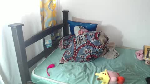 Snapshot of julfigo chatting on March 3, 2025, 6:44 pm Julfigo online show from March 3, 2025, 6:44 pm