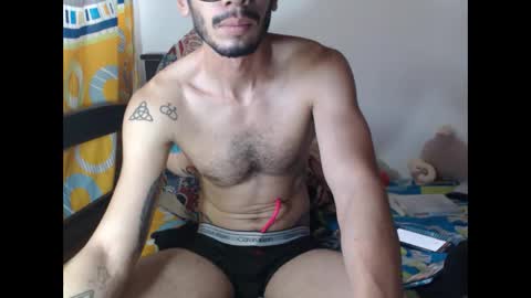 Julfigo online show from November 21, 2025, 7:01 pm