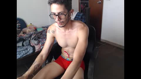 Julfigo online show from March 12, 2026, 8:15 pm