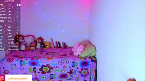 Juliana online show from May 23, 2026, 10:58 pm
