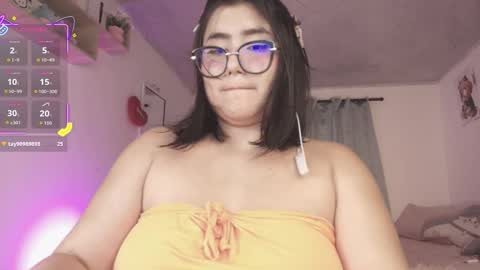 Juliana online show from November 1, 2025, 11:18 pm