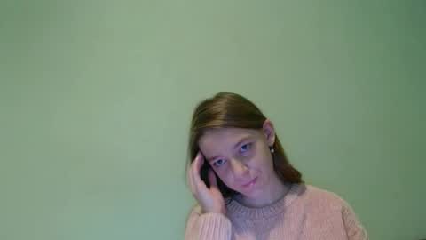 Snapshot of juli_etta chatting on December 4, 2024, 12:19 am Julietta online show from December 4, 2024, 12:19 am