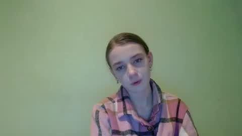 Snapshot of juli_etta chatting on January 7, 2025, 1:59 am Julietta online show from January 7, 2025, 1:59 am