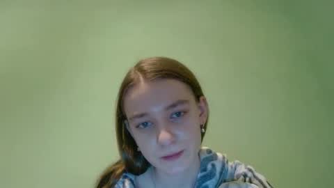 Snapshot of juli_etta chatting on January 15, 2025, 12:41 am Julietta online show from January 15, 2025, 12:41 am