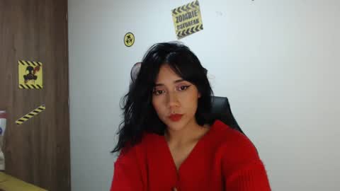 Snapshot of juli_love11 chatting on December 27, 2024, 11:53 pm JULIETA online show from December 27, 2024, 11:53 pm