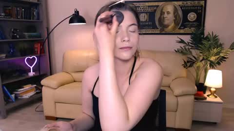 Snapshot of julia485262 chatting on June 17, 2026, 1:23 pm julia485262 online show from June 17, 2026, 1:23 pm