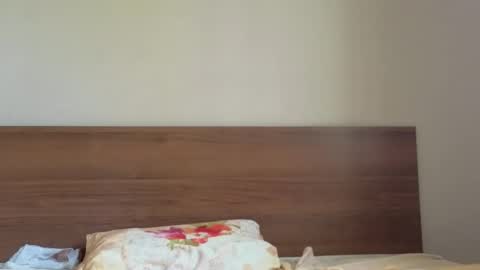 julia_giulia online show from October 7, 2025, 7:16 am