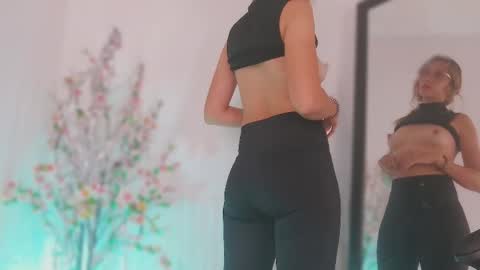 Julia Schedule 10 pm to 4  am GTM-5 online show from March 10, 2025, 7:07 pm