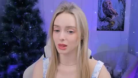 Snapshot of juliabrewwer chatting on December 15, 2025, 1:48 pm Julia online show from December 15, 2025, 1:48 pm