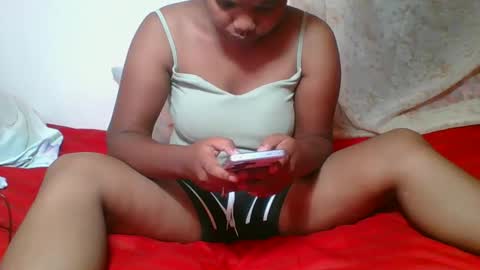 Snapshot of juliah02 chatting on March 4, 2025, 5:32 am juliah02 online show from March 4, 2025, 5:32 am